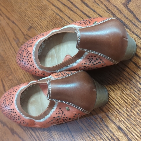 Pikolinos leather brown  perforated comfy soft low slip on wedges. Sz 38 US 8 - Picture 5 of 13